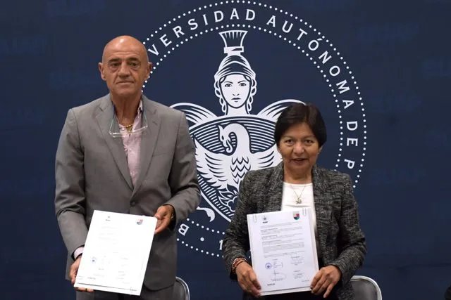 Convenio BUAP UDEP Puebla Lilia Cedillo